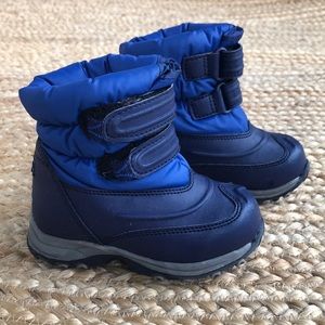 LL Bean snow boots